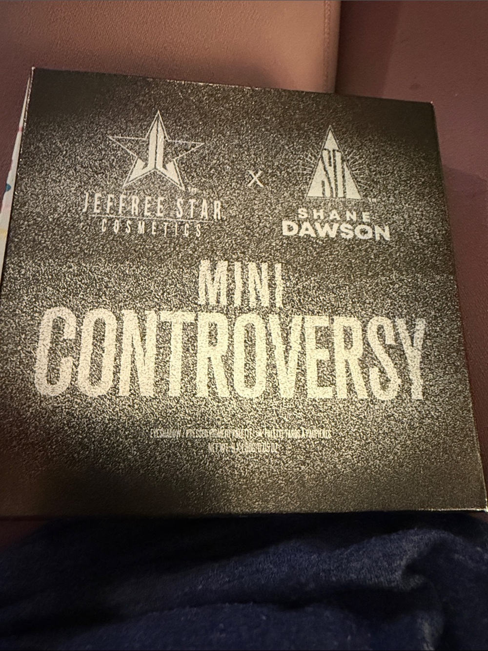 Jeffree Star Mini Controversy Eyeshadow Palette - Black and Silver